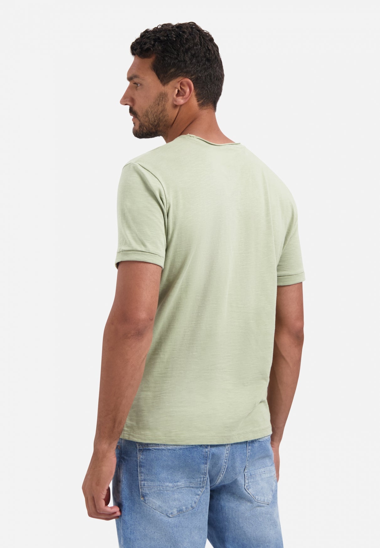 Slub-T-Shirt mit Rundhalsausschnitt | LIGHT MOSS