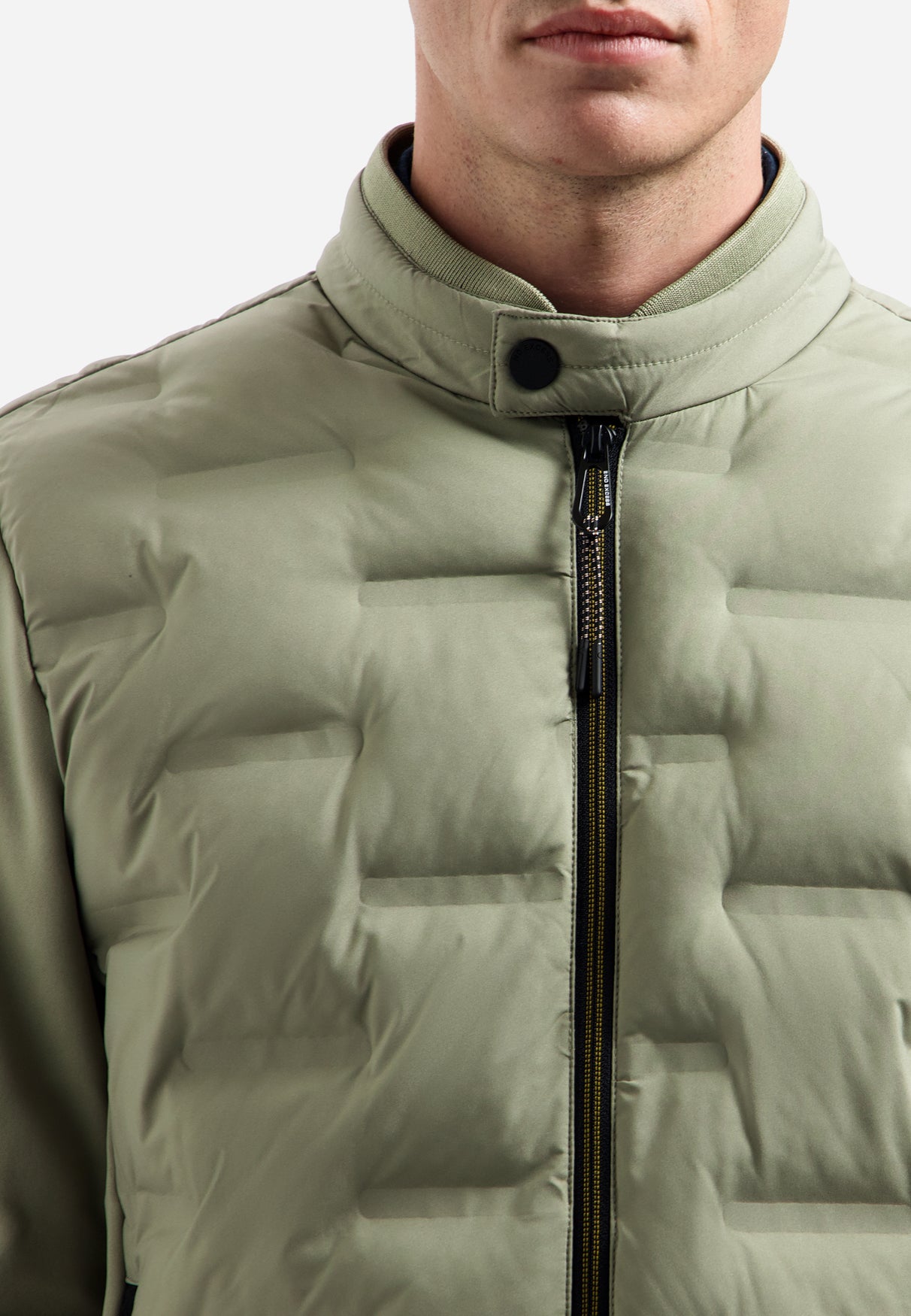 Short padded jacket with knit details | Light Army