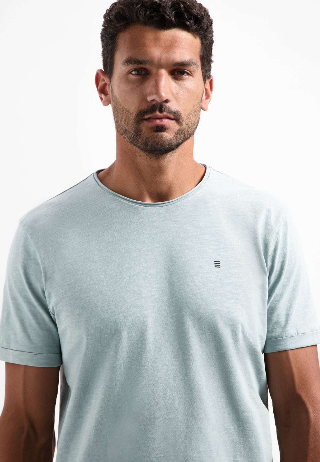 Timeless Basics Round Neck T-Shirt | Smoke