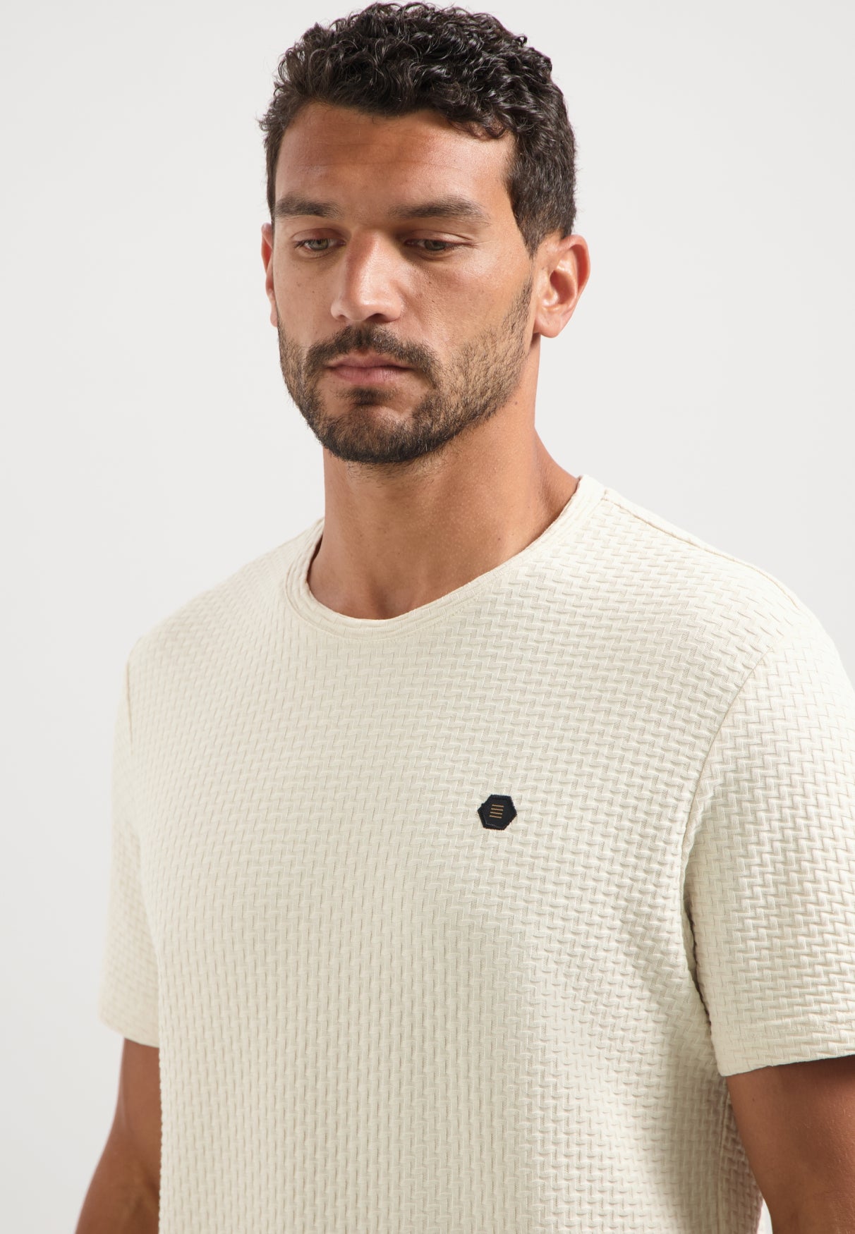 Structured T-shirt | Kit