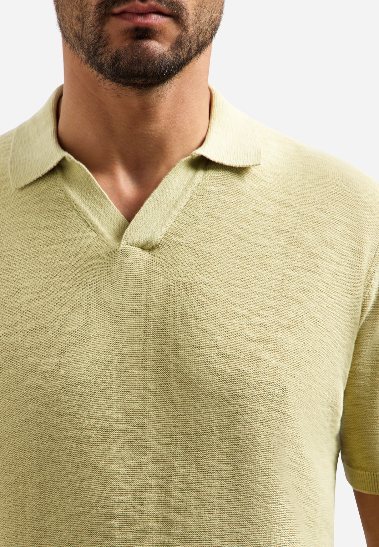 Knitted V-neck polo shirt | Yellow