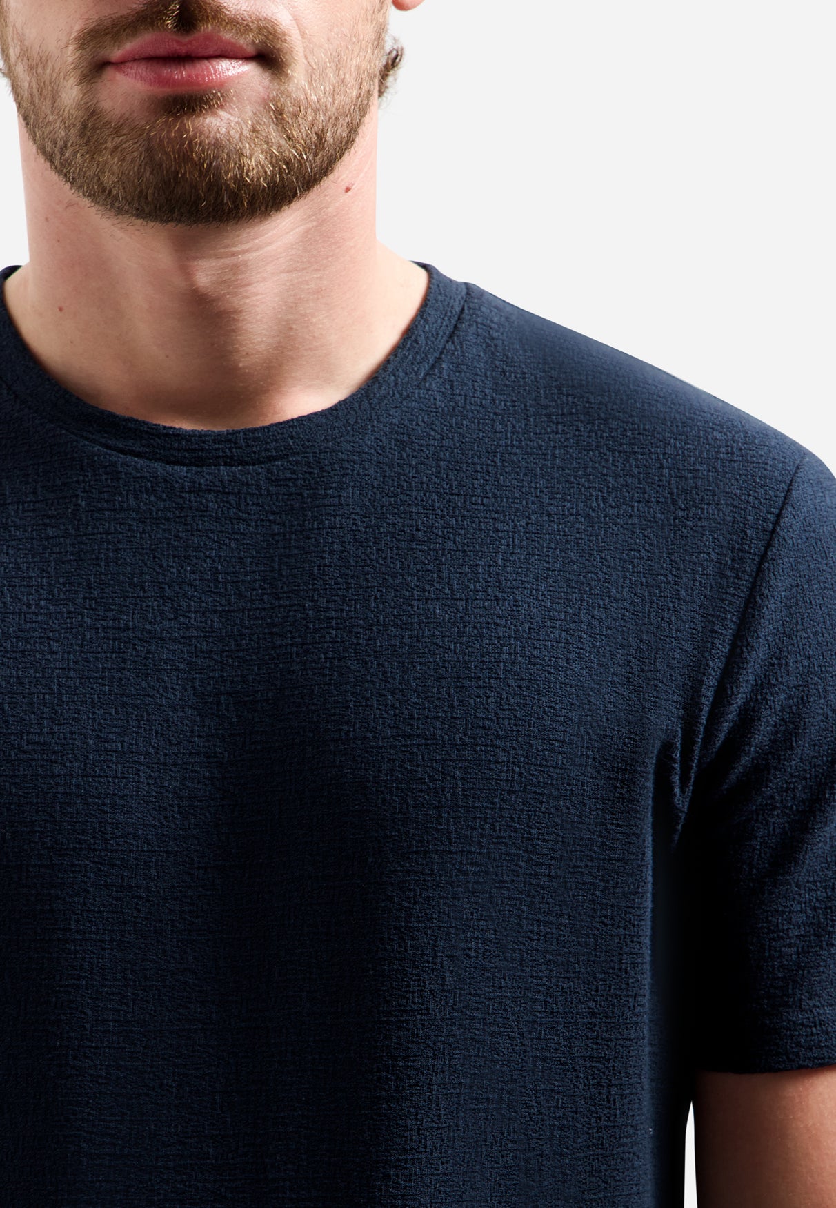 Plain T-shirt with a round neck | Night