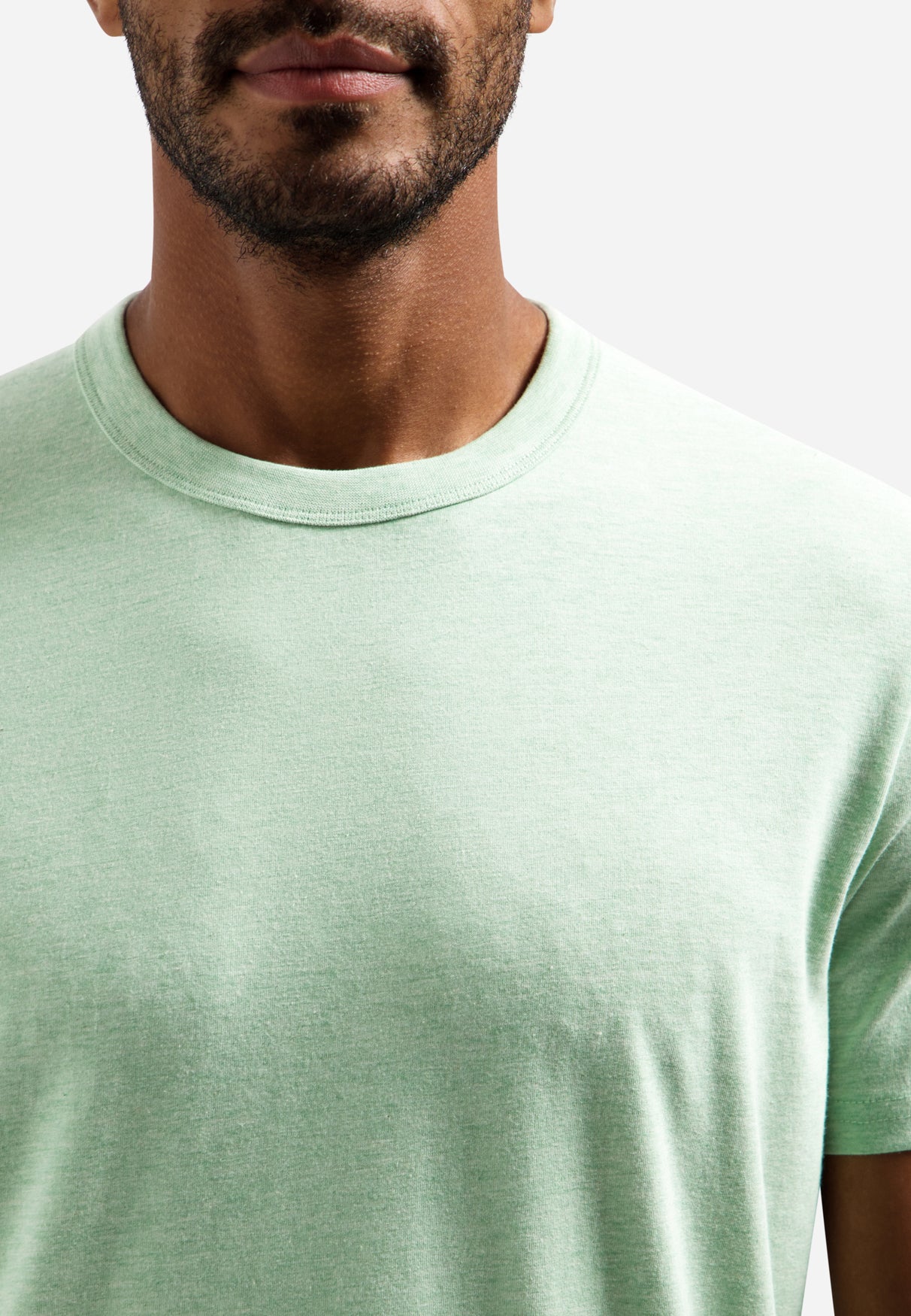 Melange-T-Shirt mit Rundhalsausschnitt. | Green