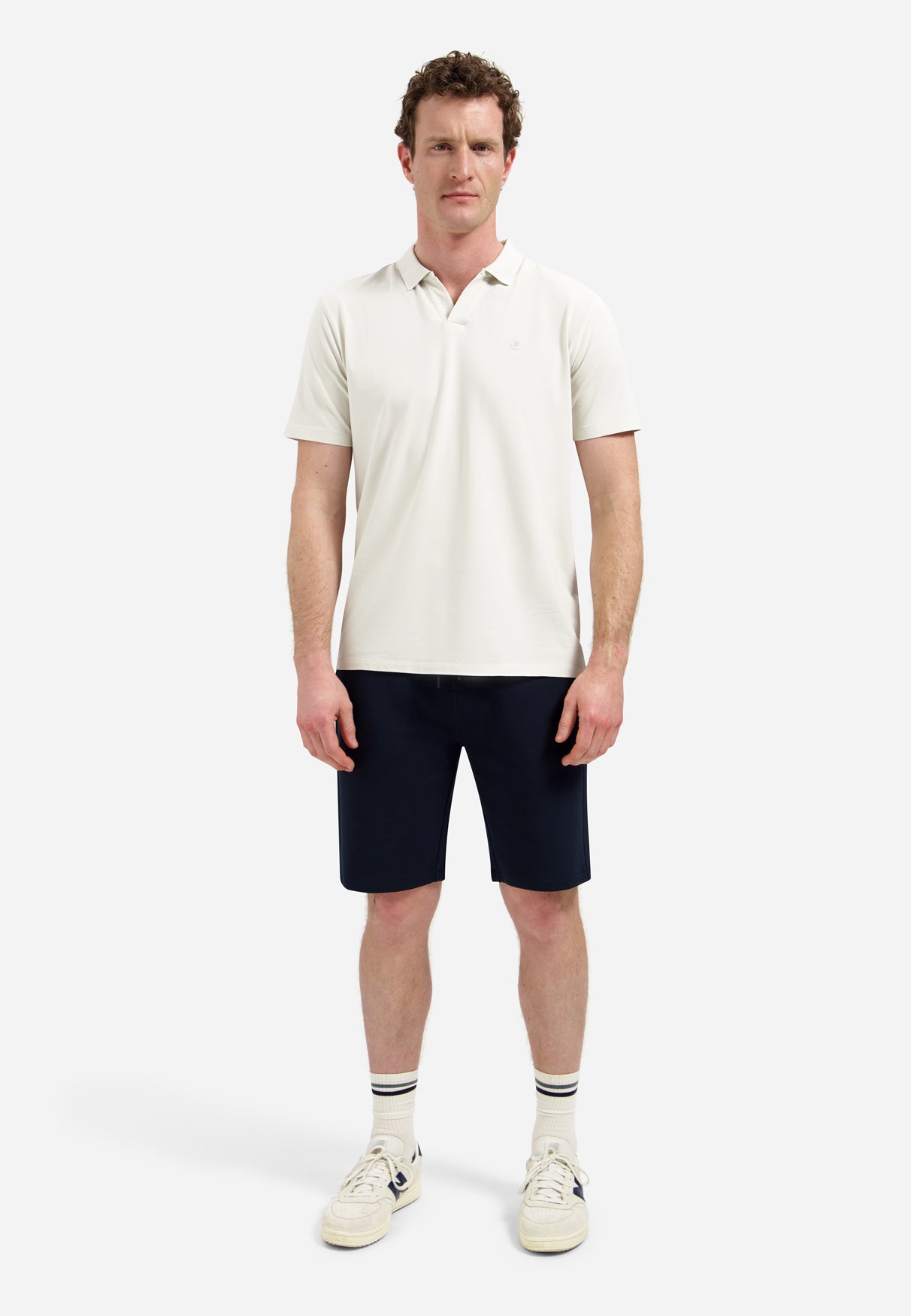 Polo shirt with V-neck | Kit