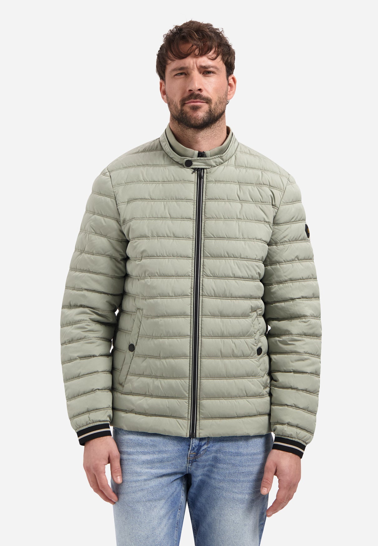 Kurze Steppjacke. | Light Army