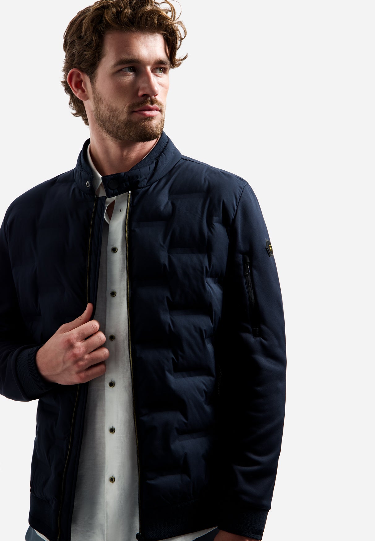 Short padded jacket with knit details | Night