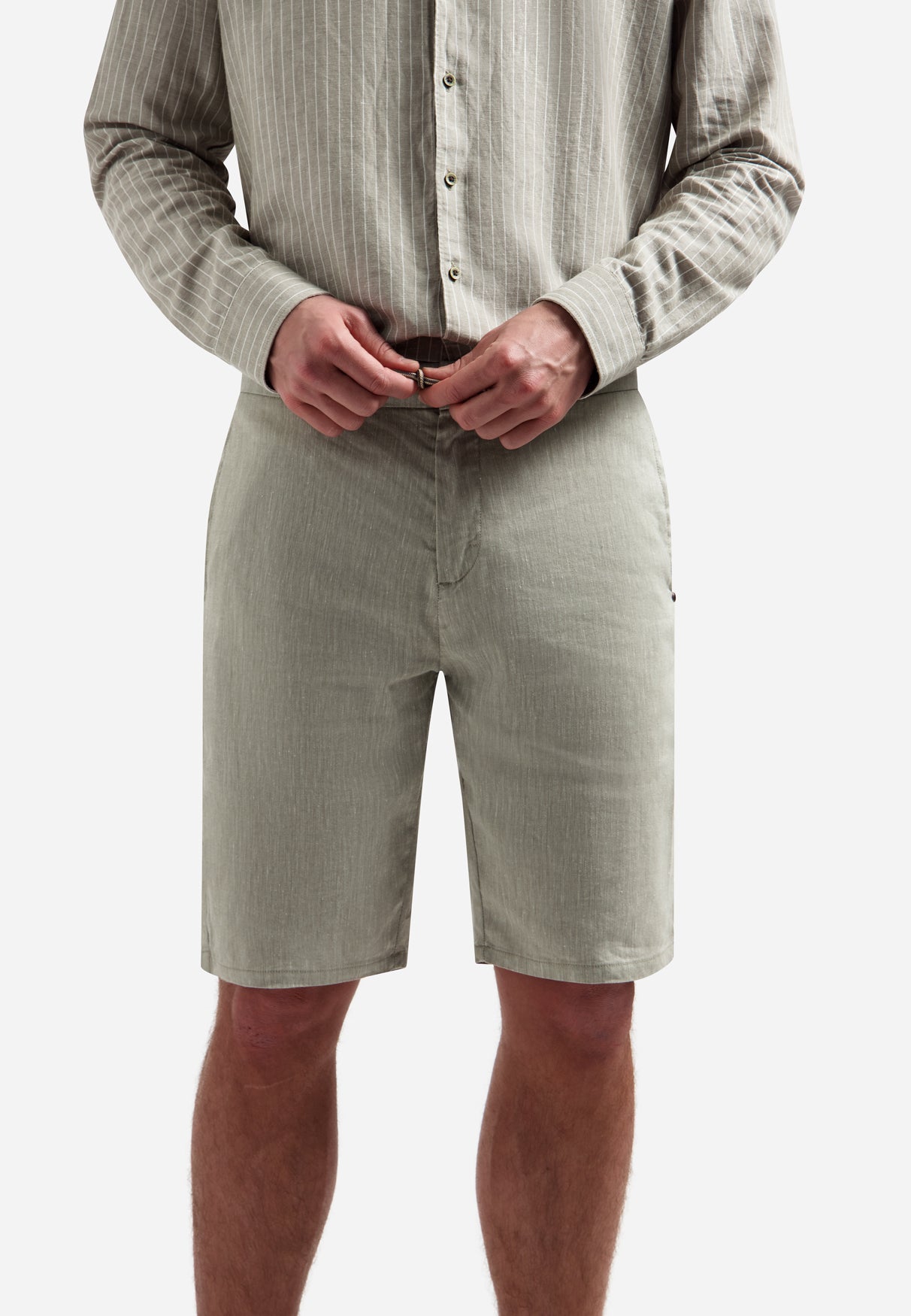 Chinoshorts aus Leinen | Taupe
