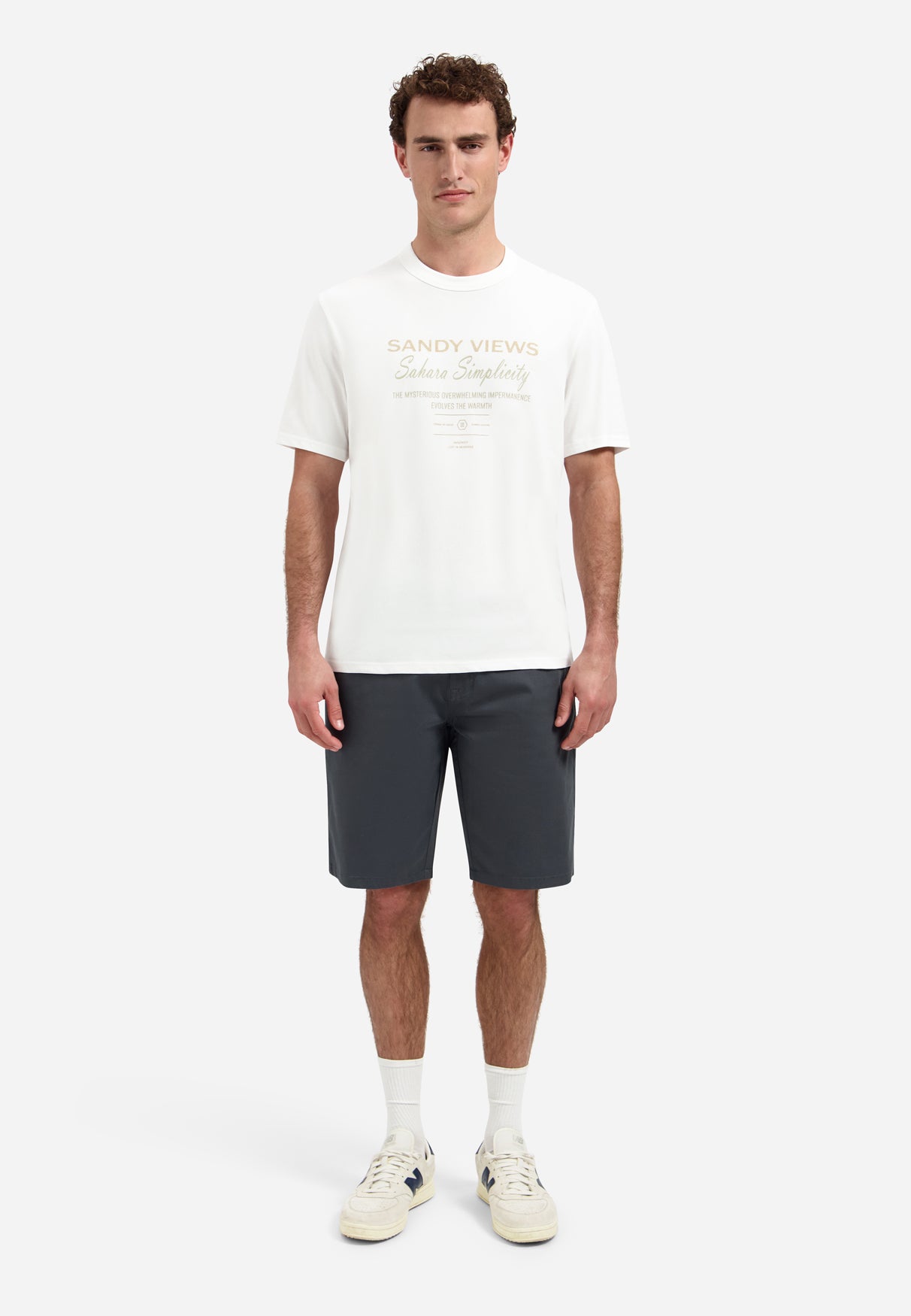 T-Shirt mit Rundhalsausschnitt und kurzen Ärmeln mit Aufdruck | White