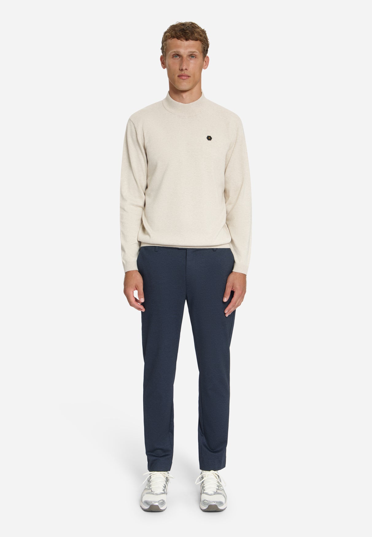 Feinstrick-Rollkragenpullover | stone