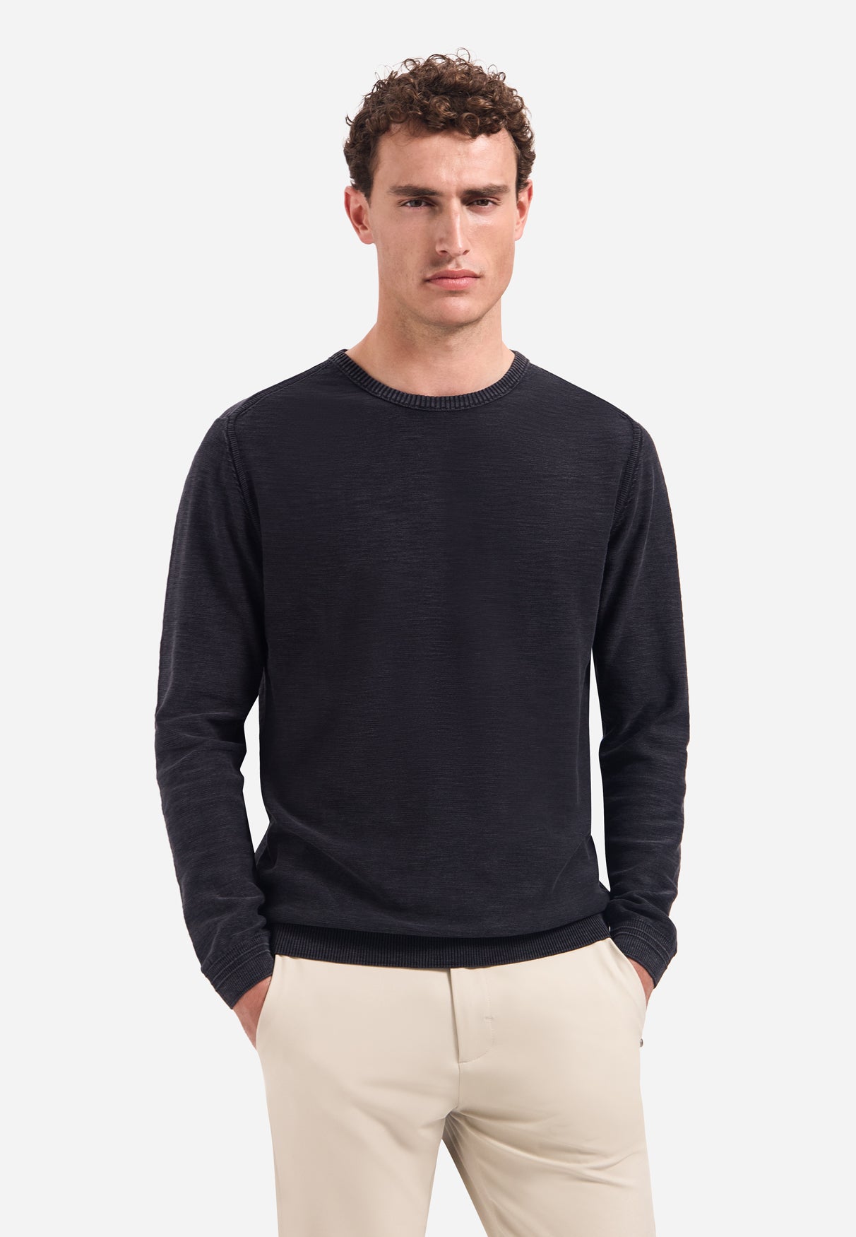 Zeitlose Basics Stonewashed Pullover | Black
